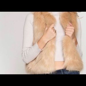 She + sky faux fur vest